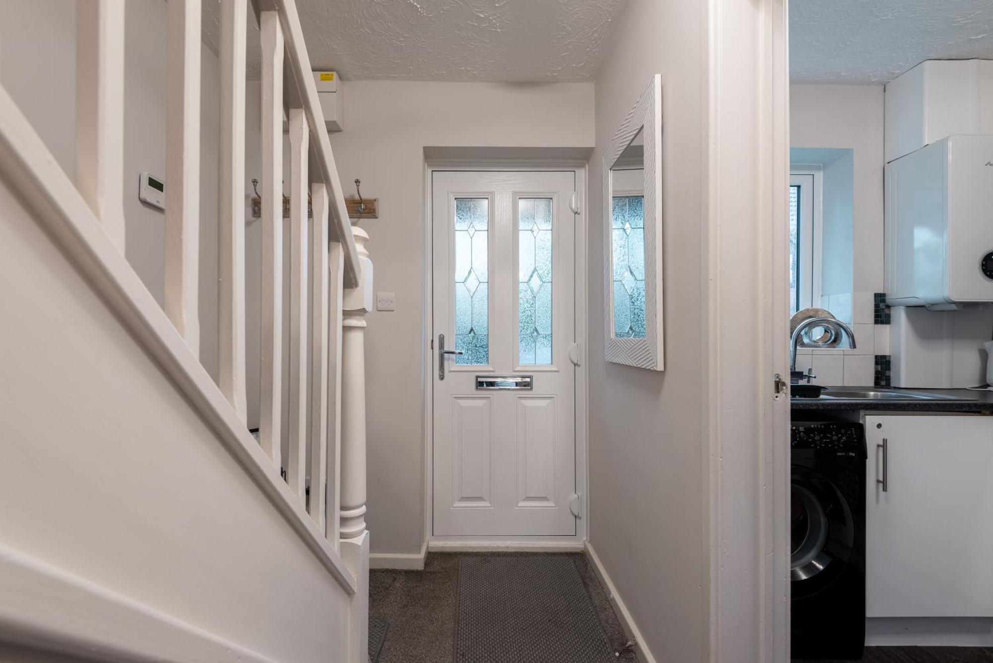 Worcester Fabulous Cherry Tree Mews Self Check In Dogs Welcome By Prior Arrangement , 2 Double Bedrooms ,Super Fast Wi-Fi, With Free Off Road Parking For 2 Vehicles Near Royal Hospital And Woodland Walks Eksteriør bilde