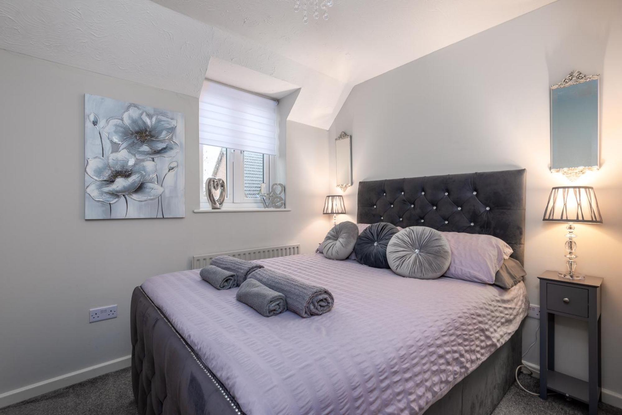 Worcester Fabulous Cherry Tree Mews Self Check In Dogs Welcome By Prior Arrangement , 2 Double Bedrooms ,Super Fast Wi-Fi, With Free Off Road Parking For 2 Vehicles Near Royal Hospital And Woodland Walks Eksteriør bilde