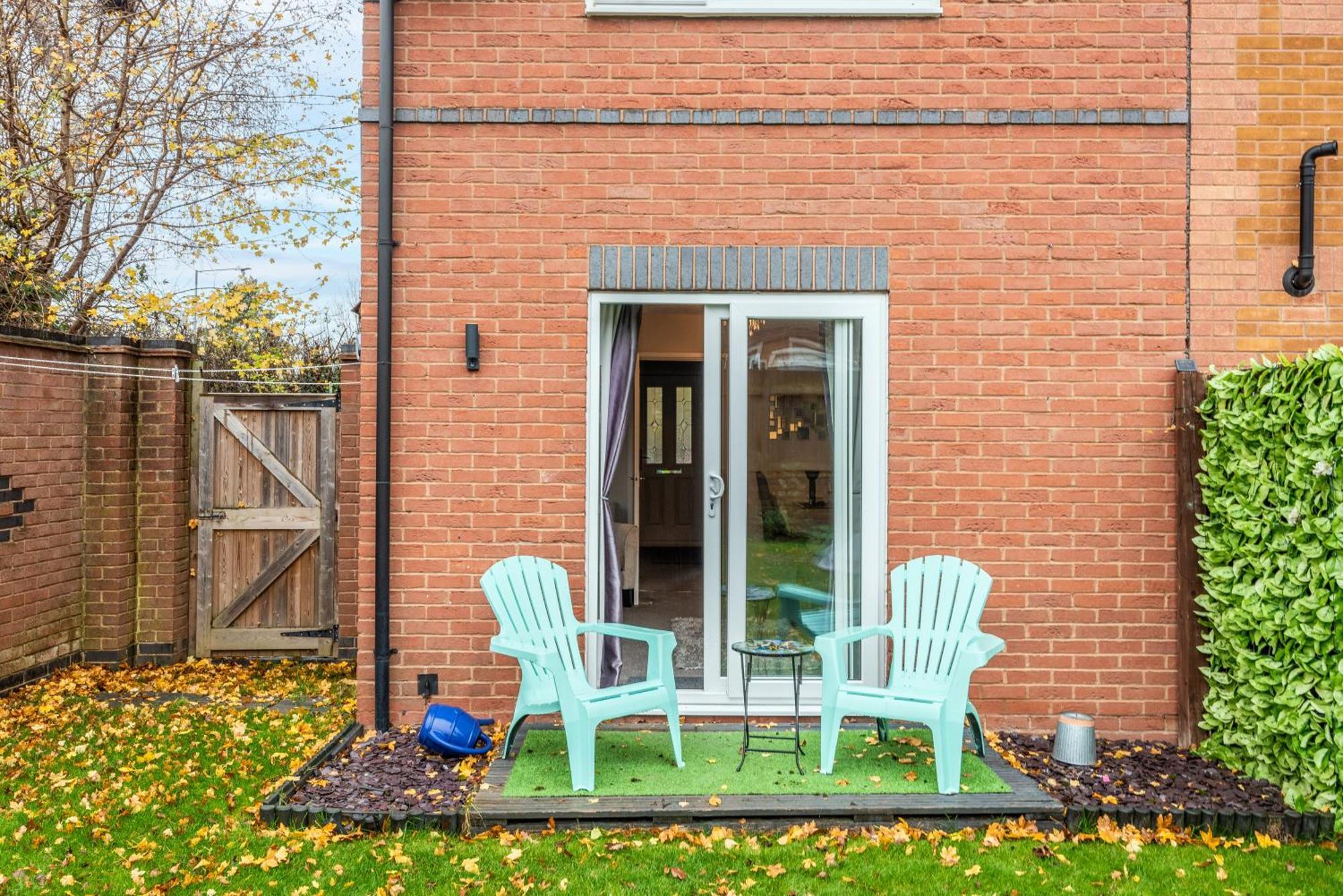 Worcester Fabulous Cherry Tree Mews Self Check In Dogs Welcome By Prior Arrangement , 2 Double Bedrooms ,Super Fast Wi-Fi, With Free Off Road Parking For 2 Vehicles Near Royal Hospital And Woodland Walks Eksteriør bilde