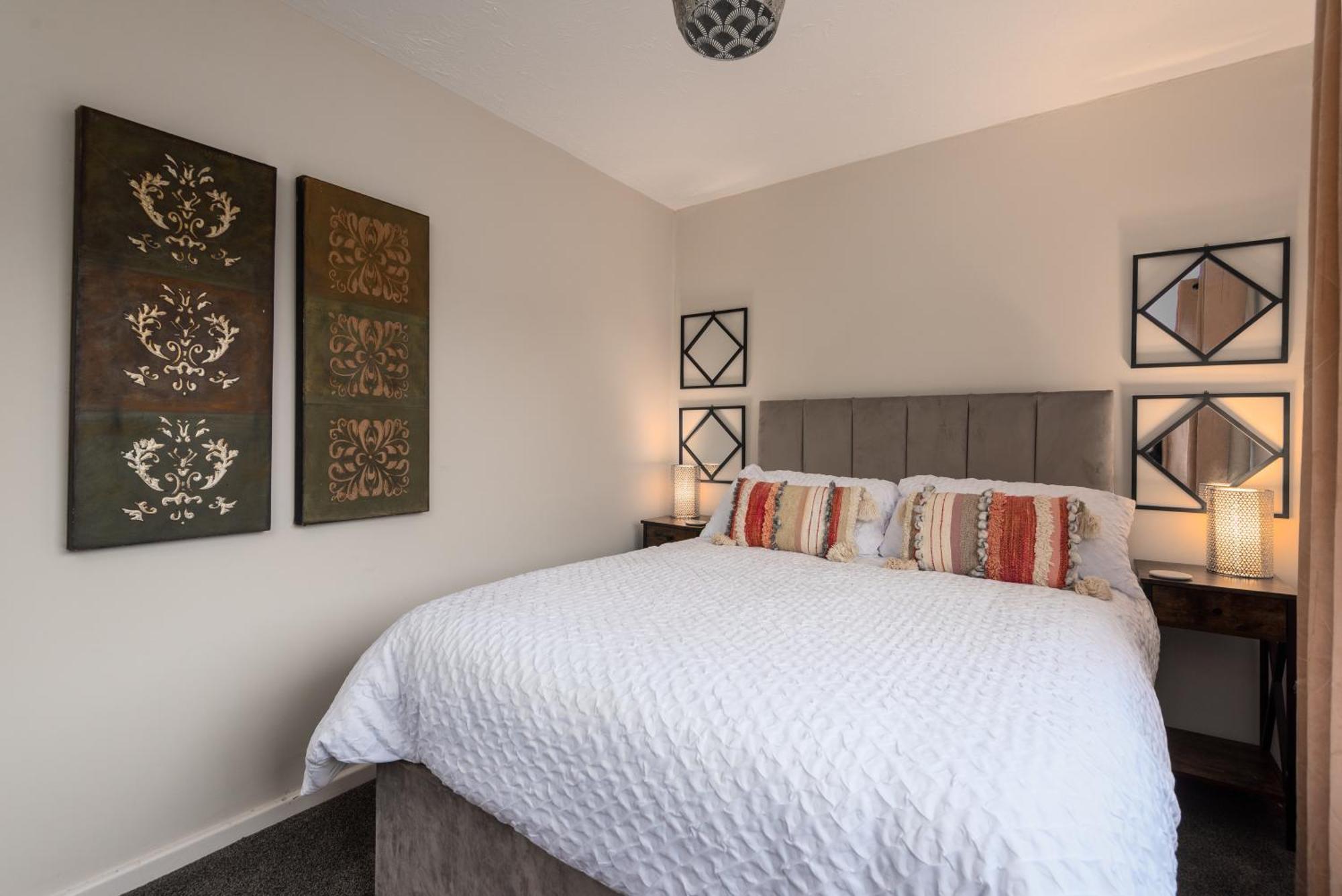 Worcester Fabulous Cherry Tree Mews Self Check In Dogs Welcome By Prior Arrangement , 2 Double Bedrooms ,Super Fast Wi-Fi, With Free Off Road Parking For 2 Vehicles Near Royal Hospital And Woodland Walks Eksteriør bilde