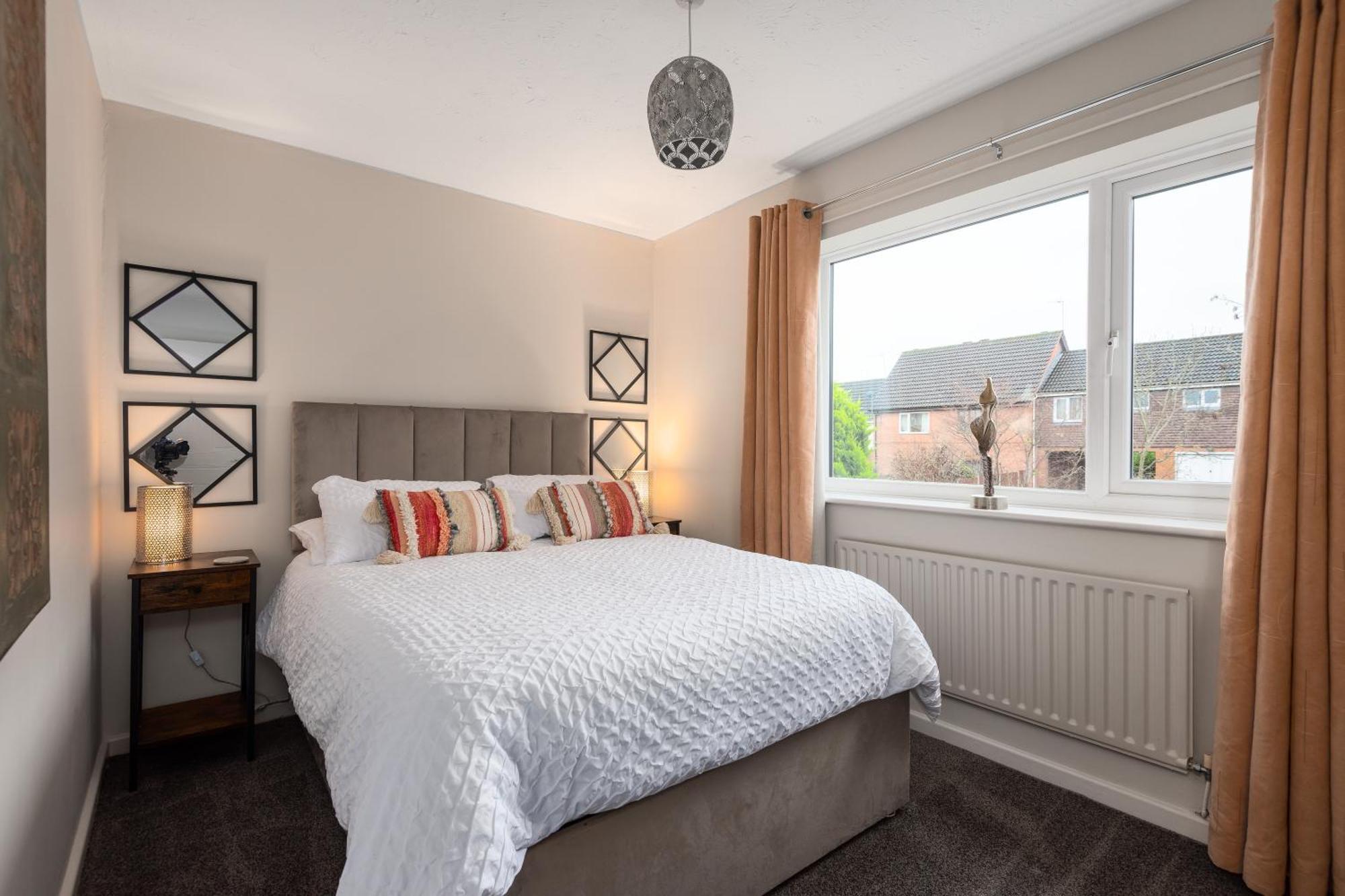Worcester Fabulous Cherry Tree Mews Self Check In Dogs Welcome By Prior Arrangement , 2 Double Bedrooms ,Super Fast Wi-Fi, With Free Off Road Parking For 2 Vehicles Near Royal Hospital And Woodland Walks Eksteriør bilde