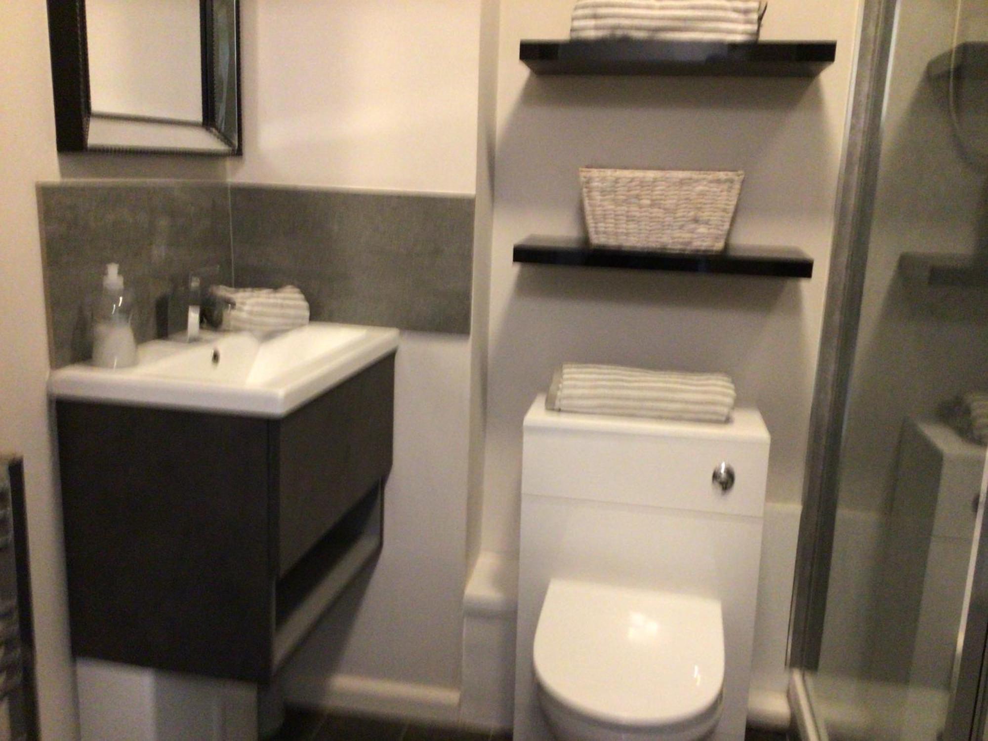 Worcester Fabulous Cherry Tree Mews Self Check In Dogs Welcome By Prior Arrangement , 2 Double Bedrooms ,Super Fast Wi-Fi, With Free Off Road Parking For 2 Vehicles Near Royal Hospital And Woodland Walks Eksteriør bilde
